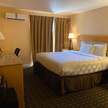The Lemon Tree Hotel Anaheim Exterior foto