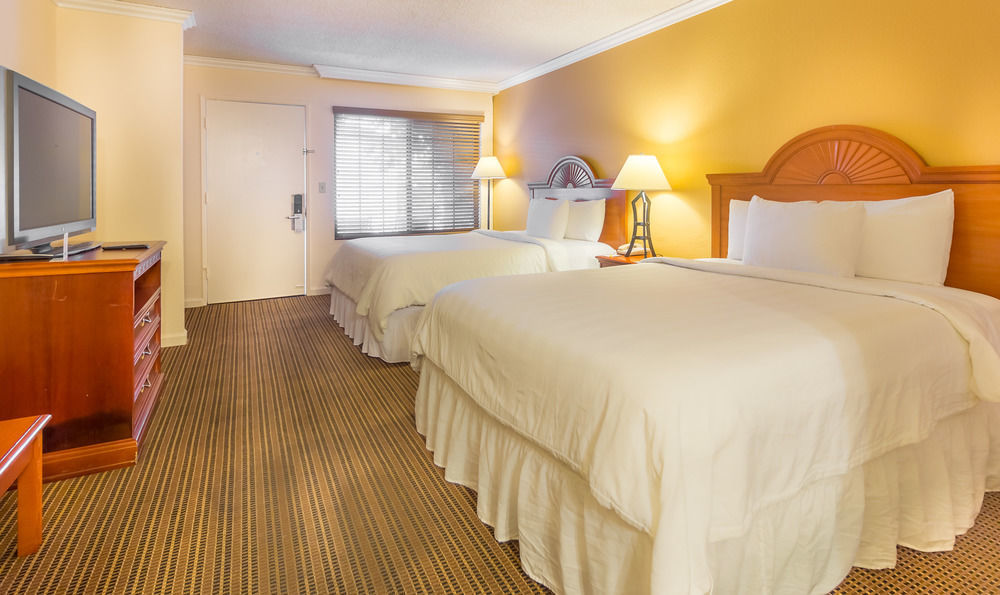 The Lemon Tree Hotel Anaheim Exterior foto