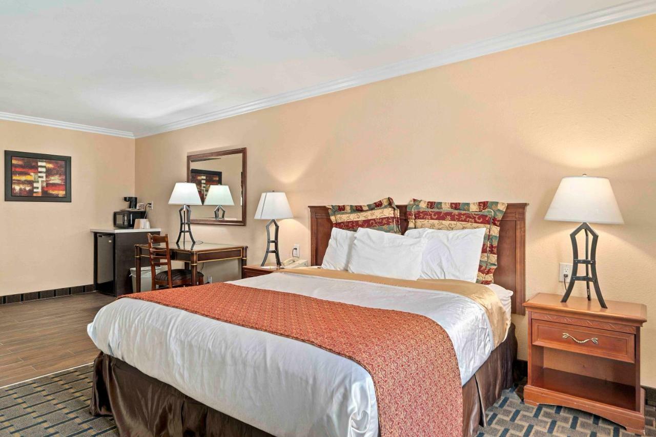 The Lemon Tree Hotel Anaheim Exterior foto