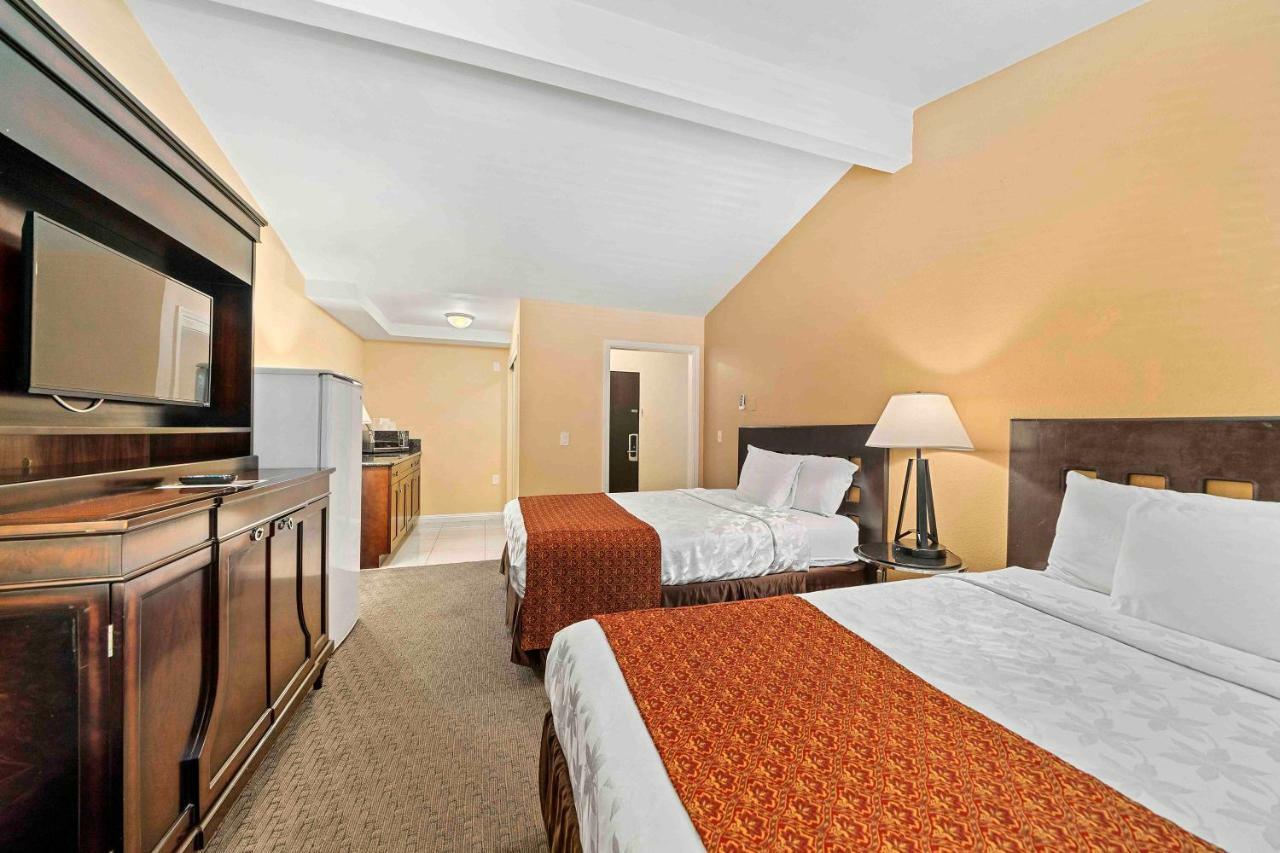 The Lemon Tree Hotel Anaheim Exterior foto
