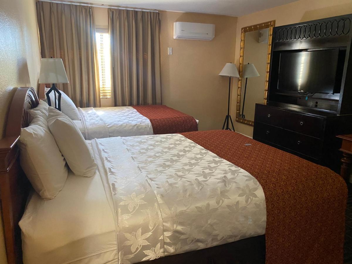 The Lemon Tree Hotel Anaheim Exterior foto
